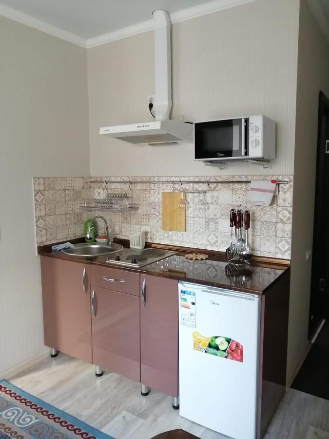 Happy House Apartment Karaganda Ngoại thất bức ảnh