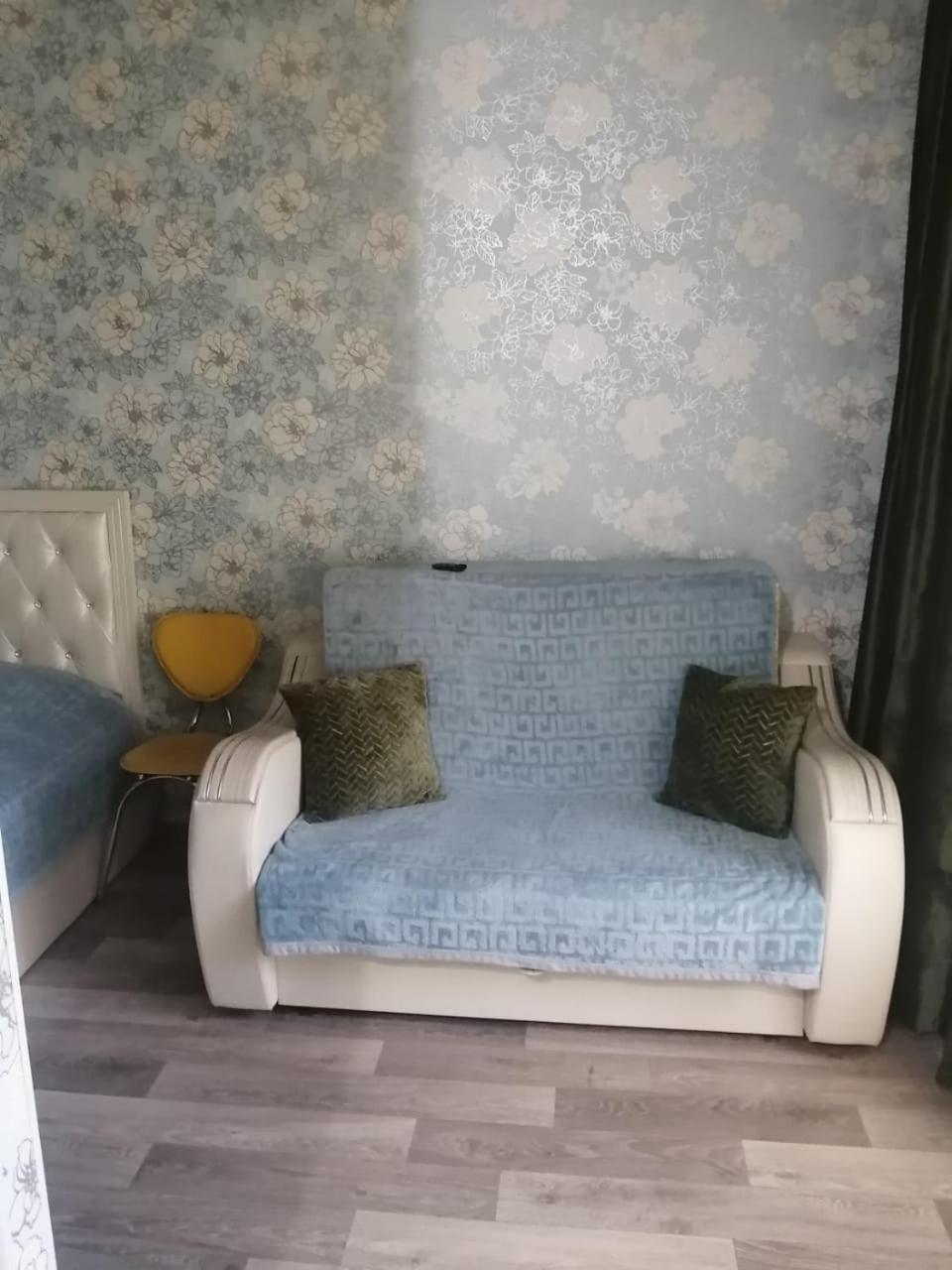 Happy House Apartment Karaganda Ngoại thất bức ảnh