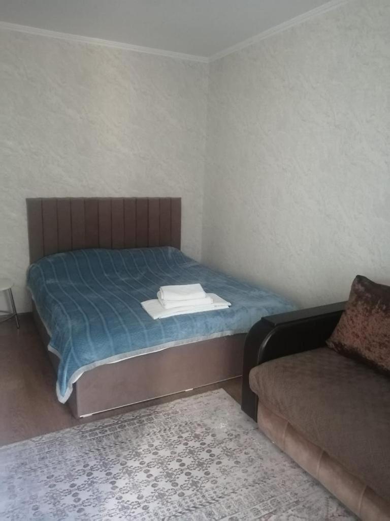 Happy House Apartment Karaganda Ngoại thất bức ảnh