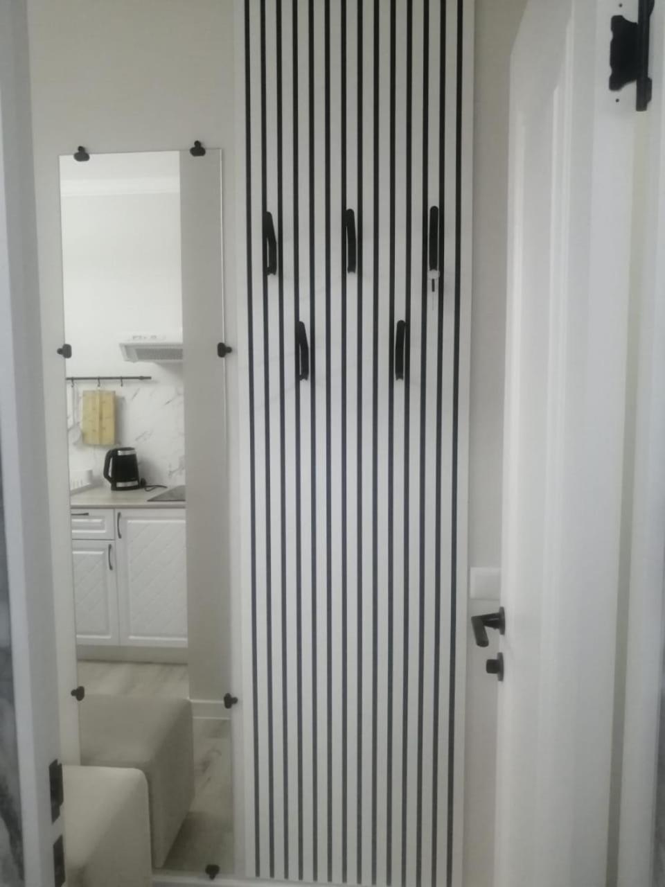 Happy House Apartment Karaganda Ngoại thất bức ảnh